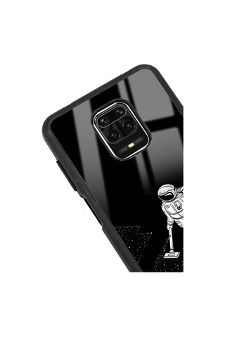 Xiaomi Redmi Note 9 Pro Astronot Tatiana Tasarımlı Glossy Telefon Kılıfı Siyah