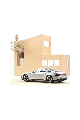 Norev 1/18 Audi Rs E-tron Gt 2021 Silver