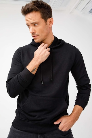 Igs İgs Erkek Siyah Modernfıt / Ekstra Dar Kalıp Kapşonlu Fermuarsız Sweatshirt Siyah