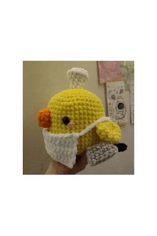El Yapımı Tek Parça Tığ İşi Peluş: Aşçı Civciv Amigurumi Çok Renkli El Yapımı Tek Parça Tığ İşi Peluş: Aşçı Civciv Amigurumi Çok Renkli