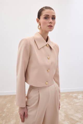 Sateen Düğmeli Kısa Ceket - Bej-136590 Bej
