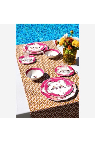 Pembe Porselen Çukur Tabak 21 Cm