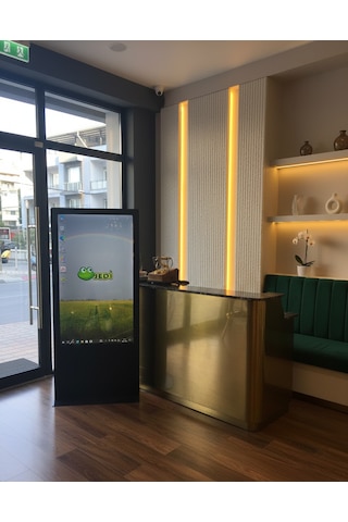 Totem Dokunmatik Kiosk 43" Windows 10 Pro 16 Gb Ram 240gb Ssd