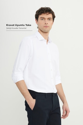 AC&Co / Altınyıldız Classics Erkek BEYAZ Slim Fit Dar Kesim İtalyan Yaka Armürlü Pamuklu Basic Gömlek Beyaz