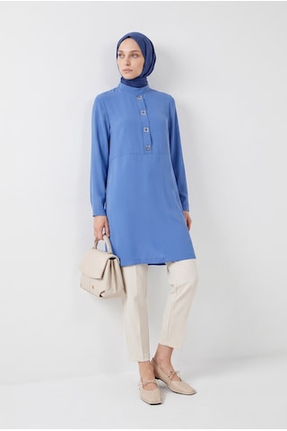 Armine Trend Metal Aksesuar Detaylı Hakim Yaka Tunik İndigo 26yt485