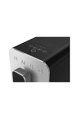 Smeg Epresso Öğütücü Kahve Makinesi Bcc11whmeu Renkli