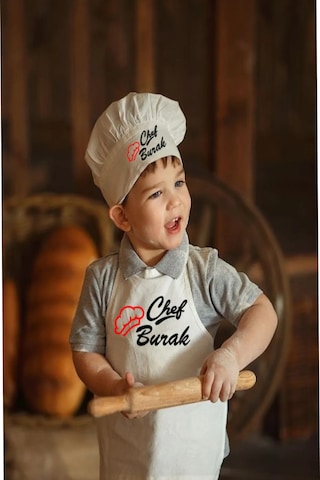 Chef Tasarımlı Askılı Önlük Ve Şapka Baskı Soru Kısmından Beyaz
