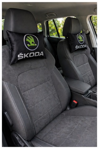 Skoda Araç Uyumlu Dijital Baskılı Seyahat Boyun Yastığı - Şık Tasarım Siyah