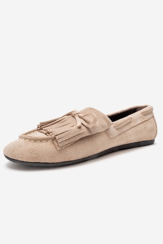Luvishoes Axelı Bej Süet Hakiki Deri Fiyonklu Saçaklı Kadın Loafer Ayakkabı Bej