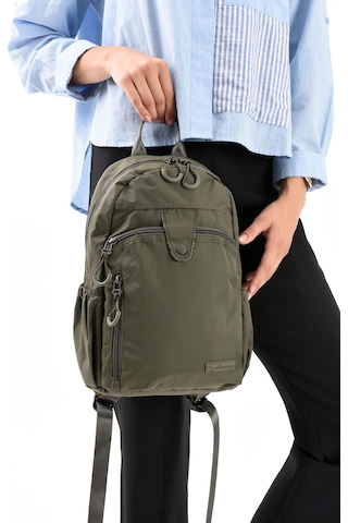 571 Collections Ultra Hafif Şik Ve Su Geçirmez Orta Boy Sırt Çantası Yeşil Model: 571-13-9c Yeşil