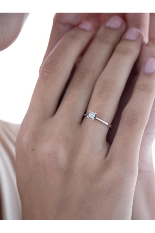 0,30 Karat F Renk Hrd Sertifikalı Tektaş Pırlanta Yüzük-844