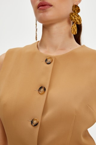 Serpil Exclusive Kadın Minimalist Kolsuz Yelek - Camel CAMEL