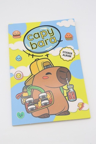 Capy Bara Sticker Albüm Çok Renkli