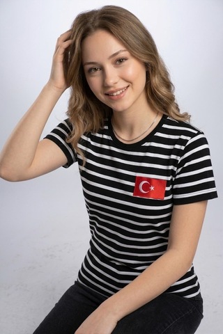 Technomonkey Kadın Slim Fit Dar Kesim Türk Bayrağı Baskılı Siyah Beyaz Çizgili Kısa Kollu Tişört