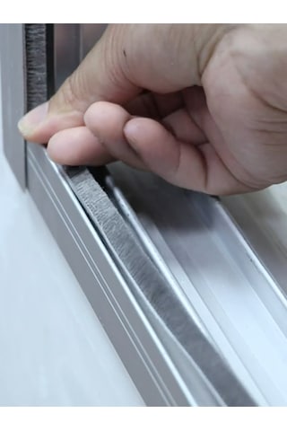 10 Metre Yapışkanlı Kıl Fitil 20mm Yükseklik Cam Balkon Ve Alüminyum Kapı Pencere Fırça Fitili Diğer