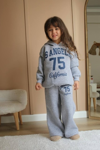 Lolliboomkids Yeni Sezon Kız Çocuk Gri Mavi Renk Slogan Yazı California Los Angeles 75 Trend Pamuklu Eşofman Takımı Gri Mavi Gri - Mavi