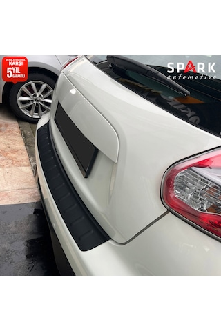 Nissan Juke 2014-2018 Yılı Aralığı Uyumlu Arka Tampon Eşiği Mat