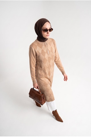 Armine Trend Baklava Desenli Fermuar Yaka Uzun Triko Tunik Latte 25ktd4112 Açık Kahverengi