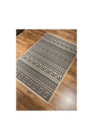 Hattuşa Ht-07 Siyah Krem Halı Çok Renkli