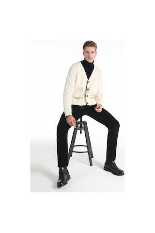 Colins Regular Fit V Yaka Triko Düğmeli Beyaz Erkek Hırka Cl1066297 Beyaz