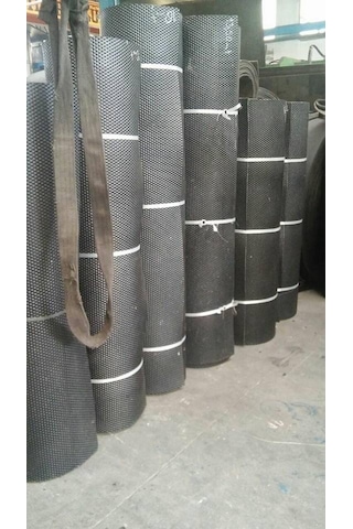 Kauçuk Hayvan Yatağı Lastik 14 Mm, Pikap Arkası Lastik Çok Amaçlı Lasitik 200 Cm X 214 Cm