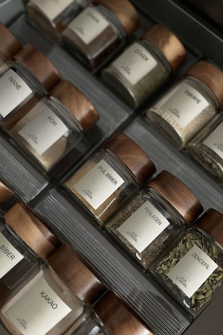 Acassia 12'li Akasya Kapaklı Borosilikat Cam Baharatlık Takımı / 56 Adet Etiket Hediyeli / 200ml Şeffaf