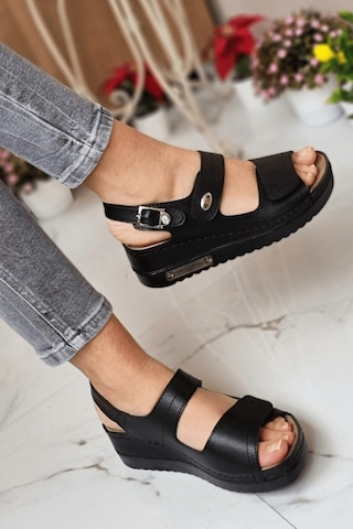 Neon Shoes Arini Günlük Çift Cırt Cırtlı Anatomik Ortopedik Taban Kadın Yürüyüş Sandalet 001