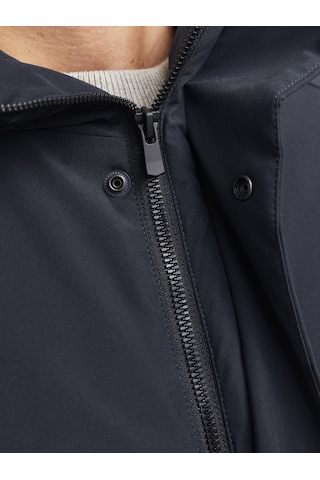 Jack & Jones Jack Jones Erkek Su Geçirmez Kapüşonlu Mont 12258405 Koyu Lacivert