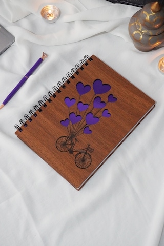 Balonlu Bisiklet Ahşap A5 Spiralli Okul Defteri - Çizgisiz Defter Ahşap Rengi Ceviz A5 Notebook