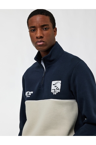 Koton Regular Fit Baskılı Renk Bloklu Şardonlu Yarım Fermuarlı Sweatshirt Lacivert 6wam70121mk Lacivert