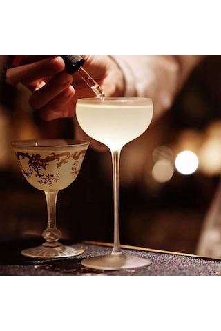 Güzel Uzun Saplı Gözlükler Kristal Cam Kokteyl Gözlükleri 150ml/5.1oz Ev Bar Otel İçin Kişiselleştir