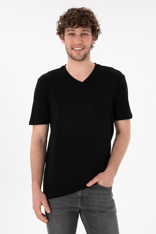 U.S. Polo Assn. Erkek Regular Fit  V Yaka Siyah Basic Tişört 50305858-VR046