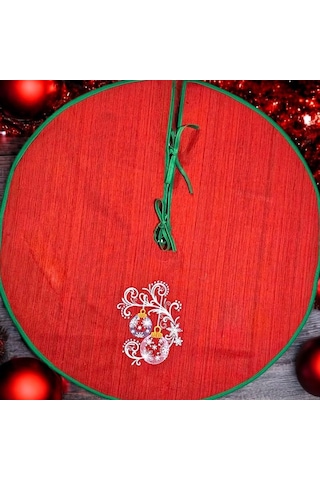 Yılbaşı Büyüsü Nakışlı Çam Ağacı Örtüsü