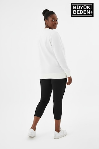Süperlife Kadın Büyük Beden New York Baskılı Bisilet Yaka İnce Sweatshirt Spr26bswk956-5 Ekru