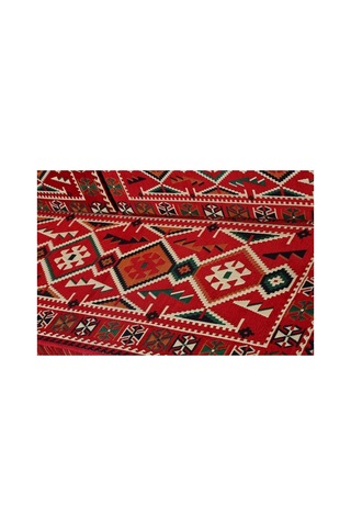 Otantik Şark Köşesi Takımı Kırmızı Anadolu 18 Parça Kilim Ve Puf Dahil Süngerli Sedir Seti