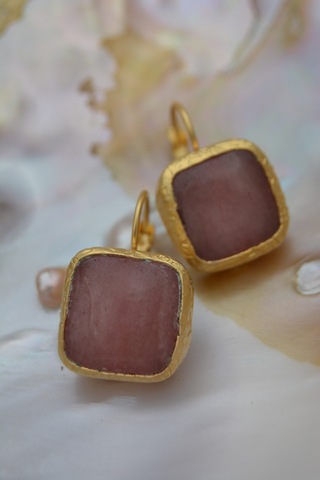Stoneage Pembe Kuvars El Yapimi Küpe Altın