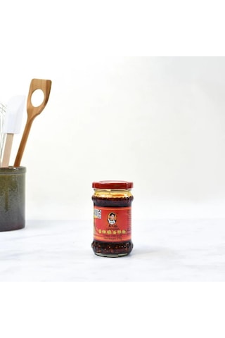 SOYA FASULYELİ BİBER SOSU (SPICY CHILI CRISP)