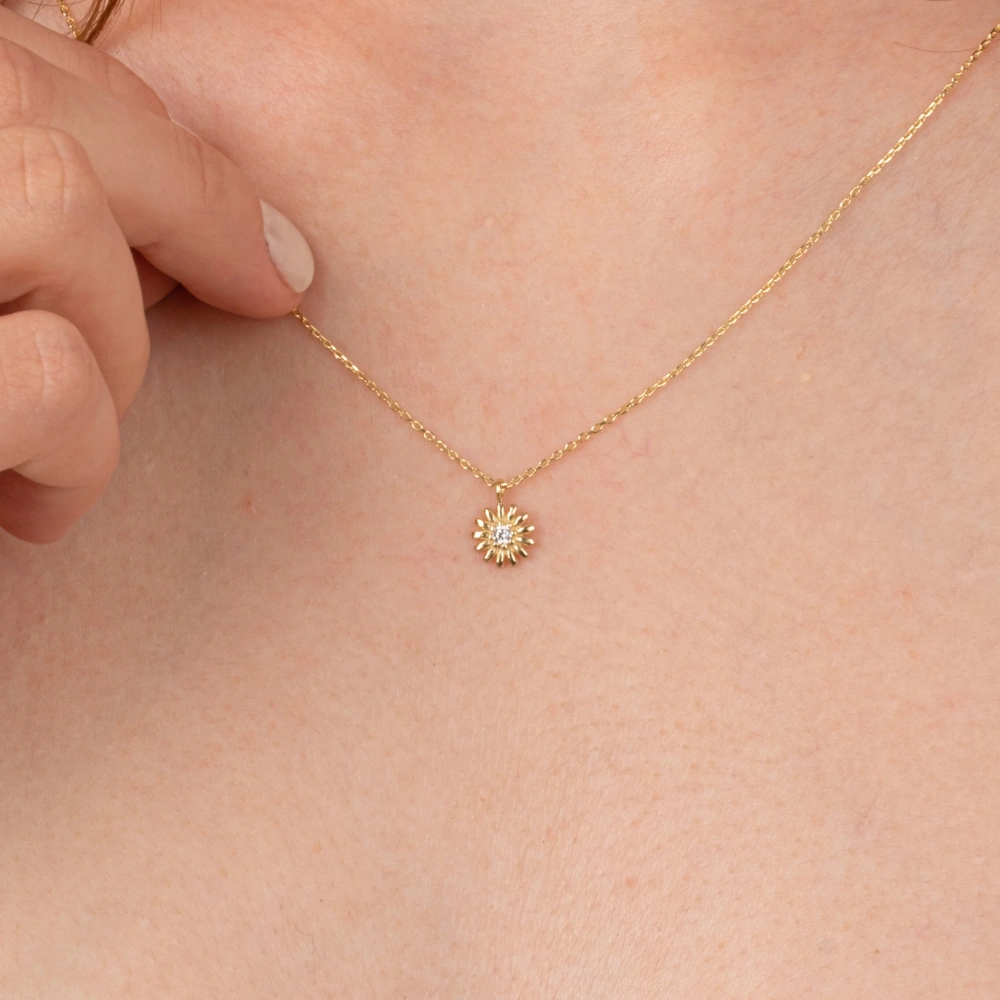 Gümüş Kolye - Zirkon Taşlı Tasarım 925 Ayar Gümüş Kolye Sarı