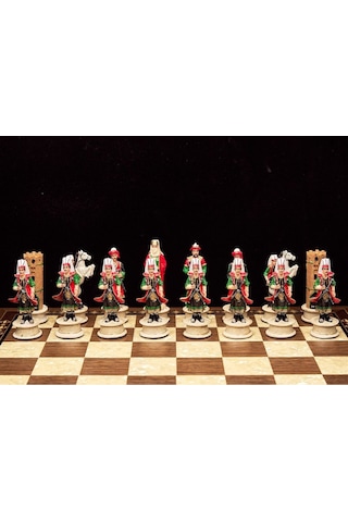 Haçlılar - Yeniçeriler Satranç Takımı Şah 11 Cm Tarihin Efsanevi Güçleri Bir Arada Sadece Figür