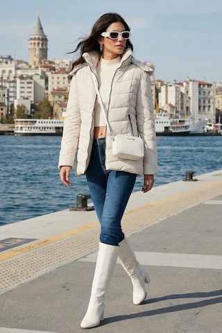 Lela Kapitoneli Slim Fit Çıkarılabilir Kapüşonlu Bayan Mont 497Mara Taş