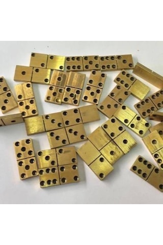 Pirinç Domino Taşı
