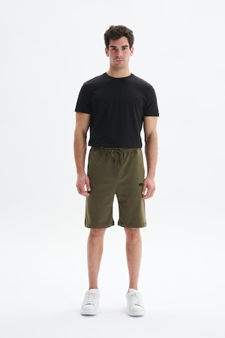 AR-MA Arma Erkek Regular Fit Basic Süprem % 100 Pamuk Cepli Şort Y29504279002 Haki