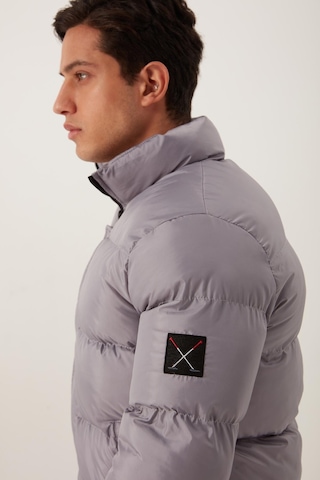 Polo State Erkek Regular Fit Şişme Mont Gri