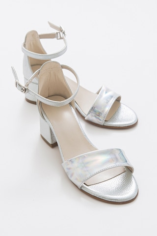 Mnpc Kız Çocuk Gümüş Topuklu Abiye Ayakkabı 24y3a9841184 Gümüş