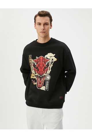 Koton House Of The Dragon Oversize Sweatshirt Lisanslı Baskılı Siyah 4wam70381mk Siyah