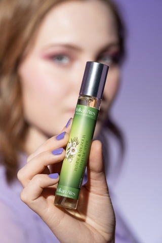 Volkan Ates Natural & Beauty Yasemin & Manolya Kalem Parfüm 35 Ml Çiçeksi