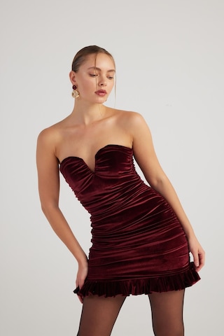 Holly Lolly Drapeli Straplez Kesim Kadife Mini Samantha Elbise Bordo
