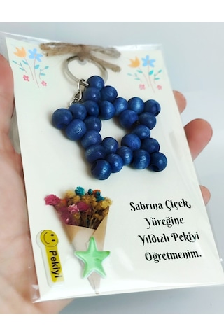 Öğretmenler Günü Hediyesi Kart Üzerinde Mavi Ahşap Boncuk Anahtarlık Erkek Öğretmene Hediye