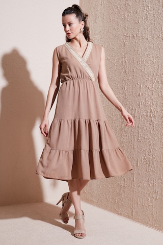 Lela Regular Fit Kruvaze Yaka Midi Bayan Elbise 6118103 Camel