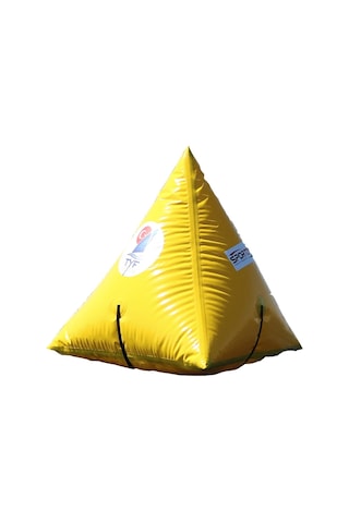 Üçgen Yarış Şamandırası 150cm 2485